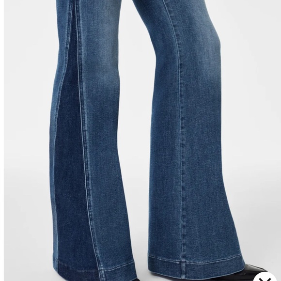 SPANX NWT Flare Jeans, Mixed Wash. Medium. - Picture 4 of 11